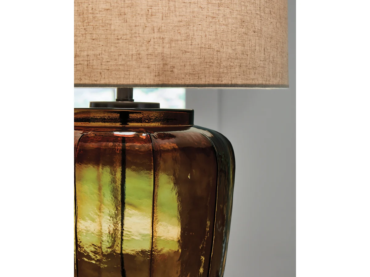 Bainmore Lamp - Image 2