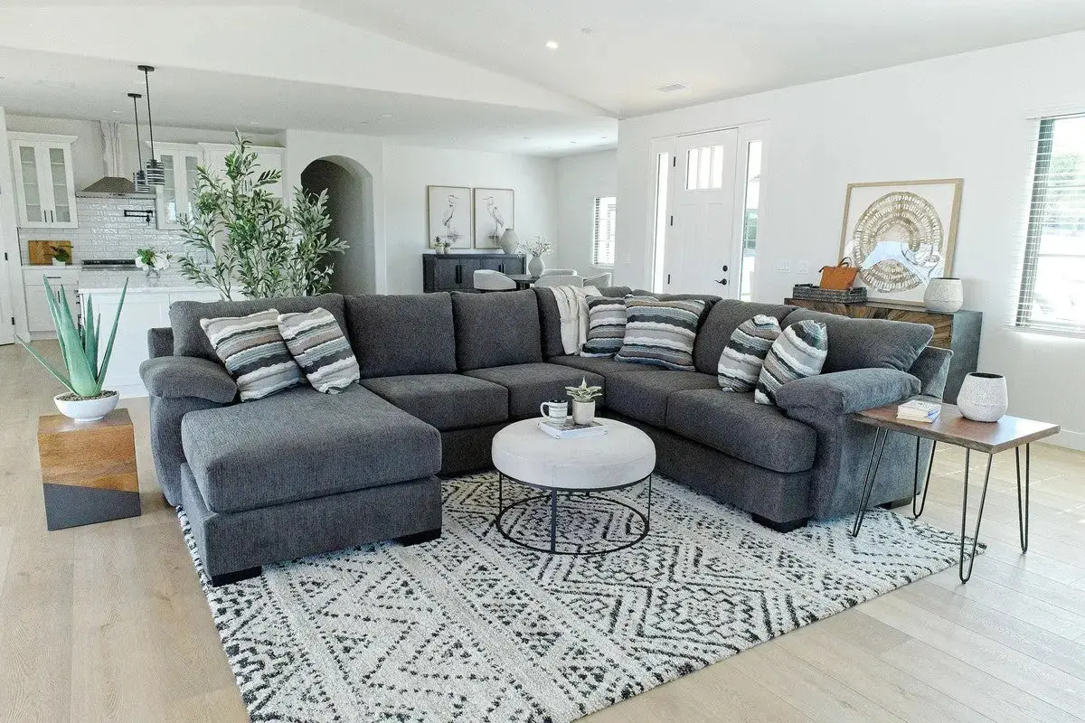 Bermuda Tux Loveseat Chaise Sectional - Image 21