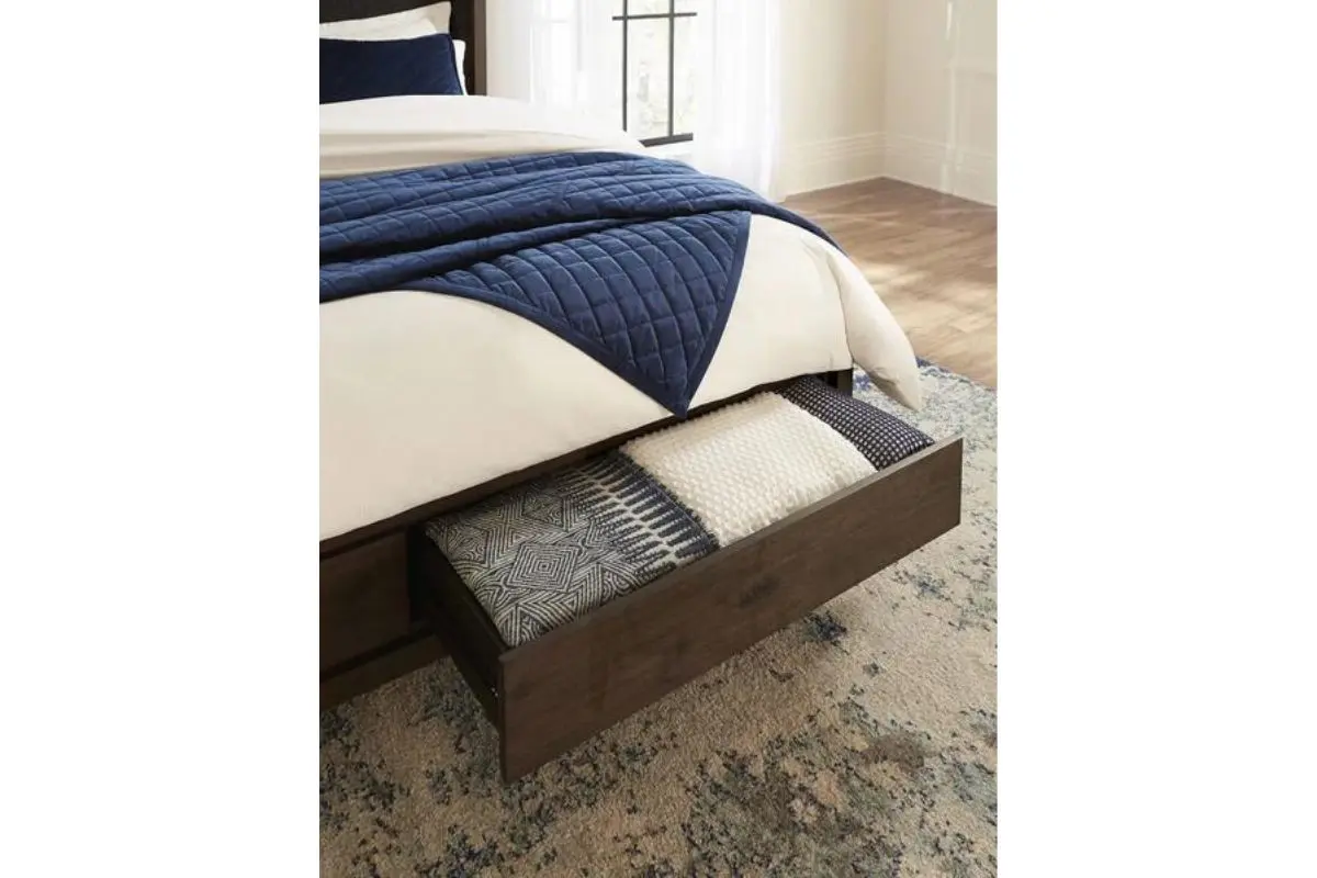 Boracay Panel Bed - Image 14
