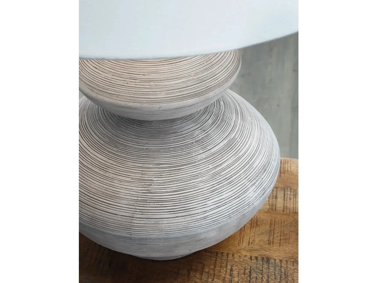 Brickdon Lamp - Image 2