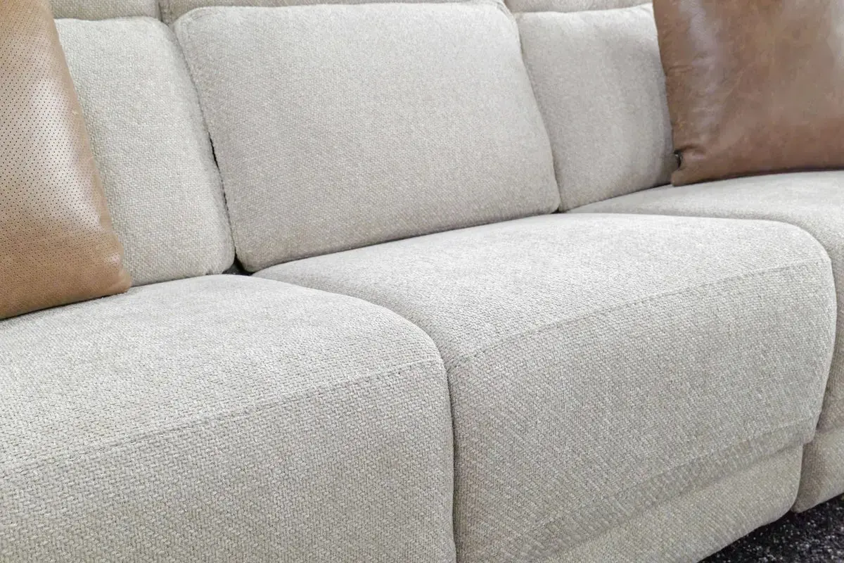 Cannes 3 Power Theater Sofa - Image 10