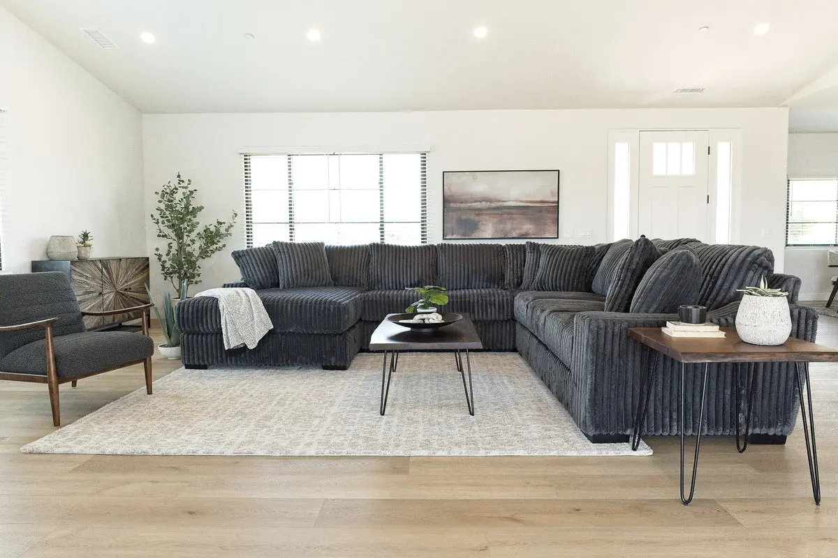 Casper Extra Large Tux Loveseat Chaise Sectional - Image 7