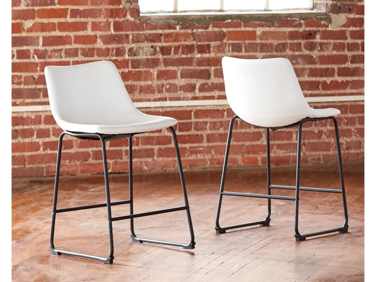 Centiar Counter Height Stool - Image 11