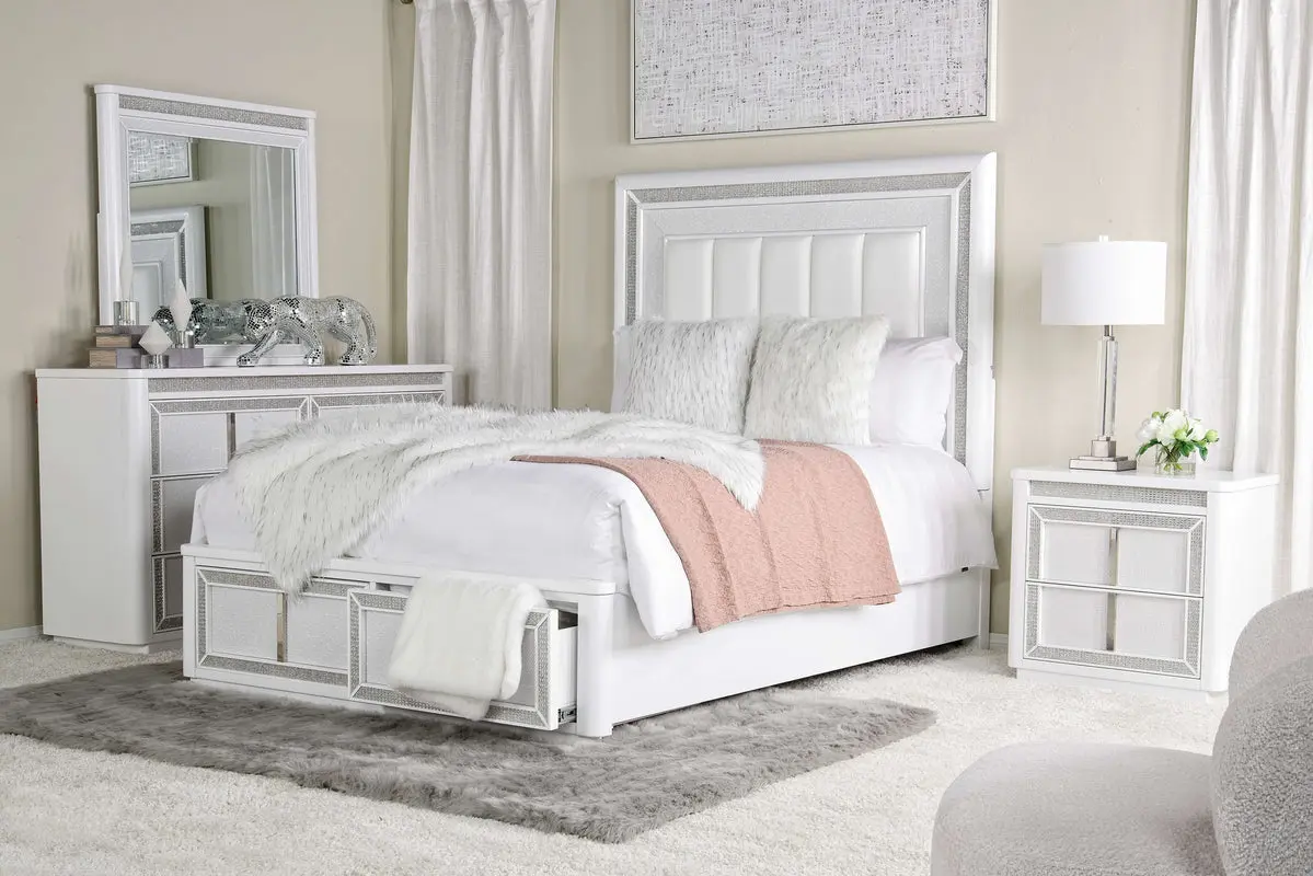 Chalanna Nightstand - Image 3