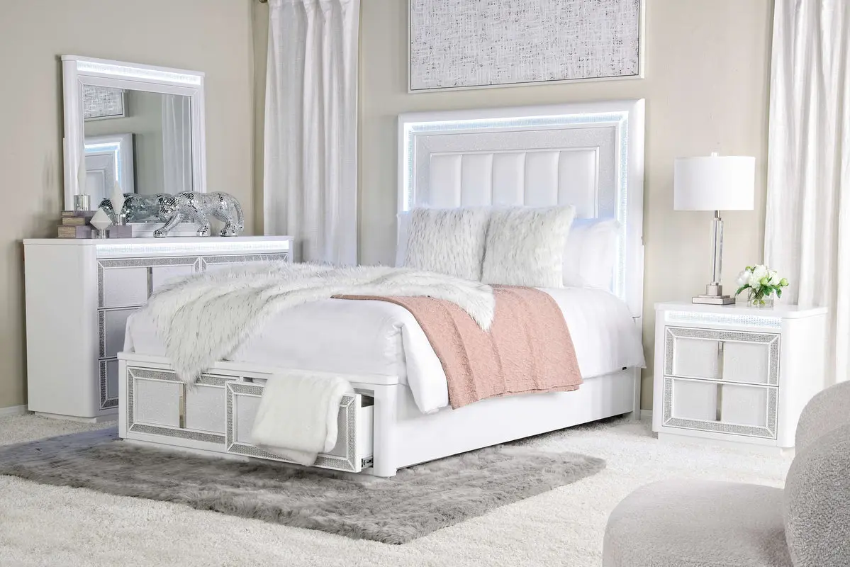 Chalanna Storage Bed