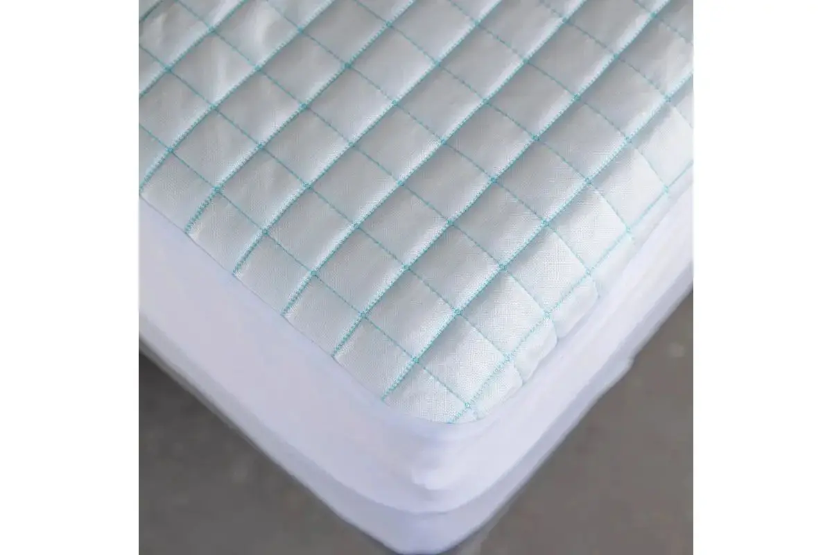 Cooling Ice Mattress Protector - Image 7