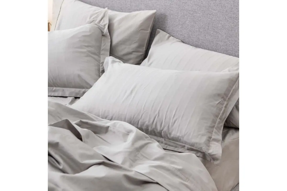 Cotton Sateen Coverlet - Image 13