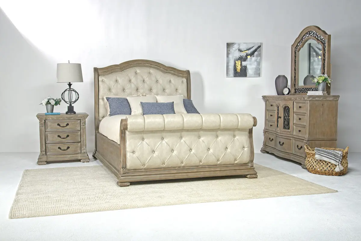 Durango Upholstered Sleigh Bed - Image 10