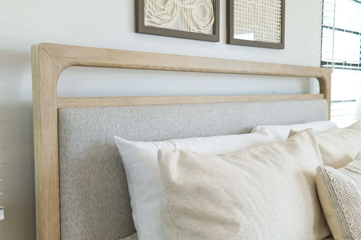 Easton Storage Bed - Image 20