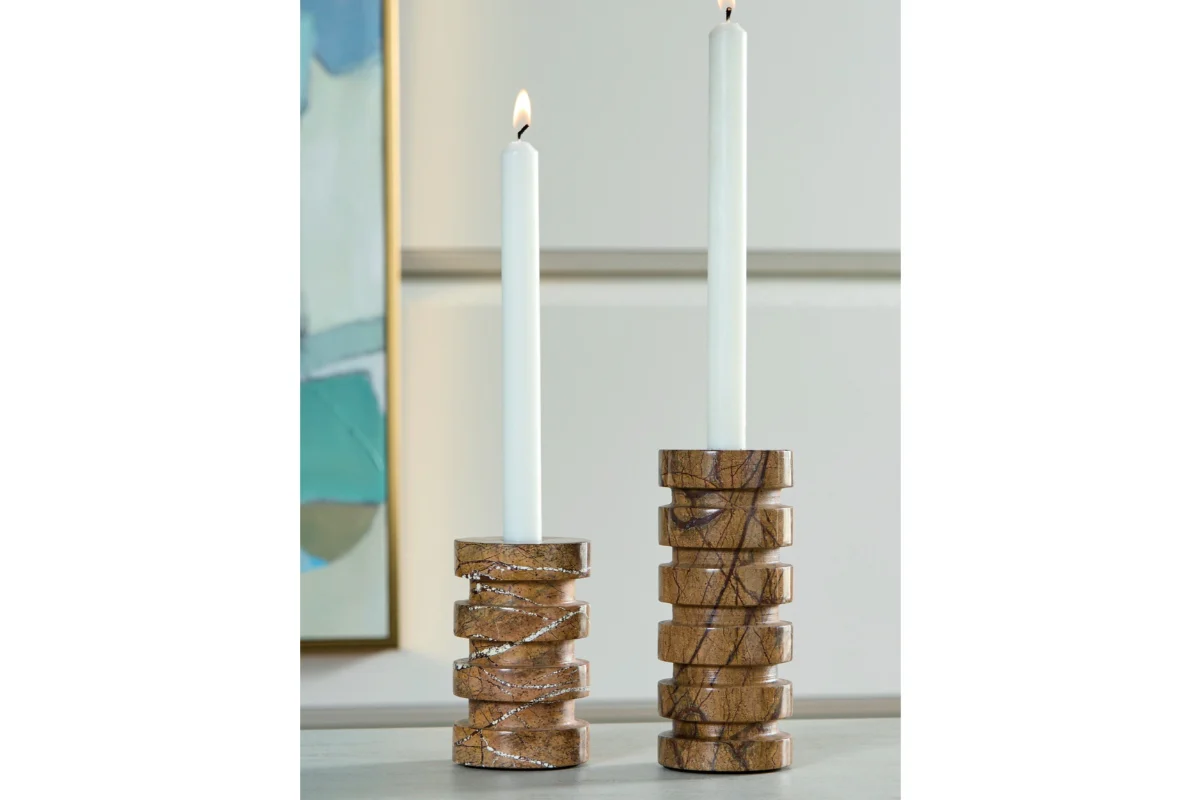 Emsleyfield Candleholder - Image 2