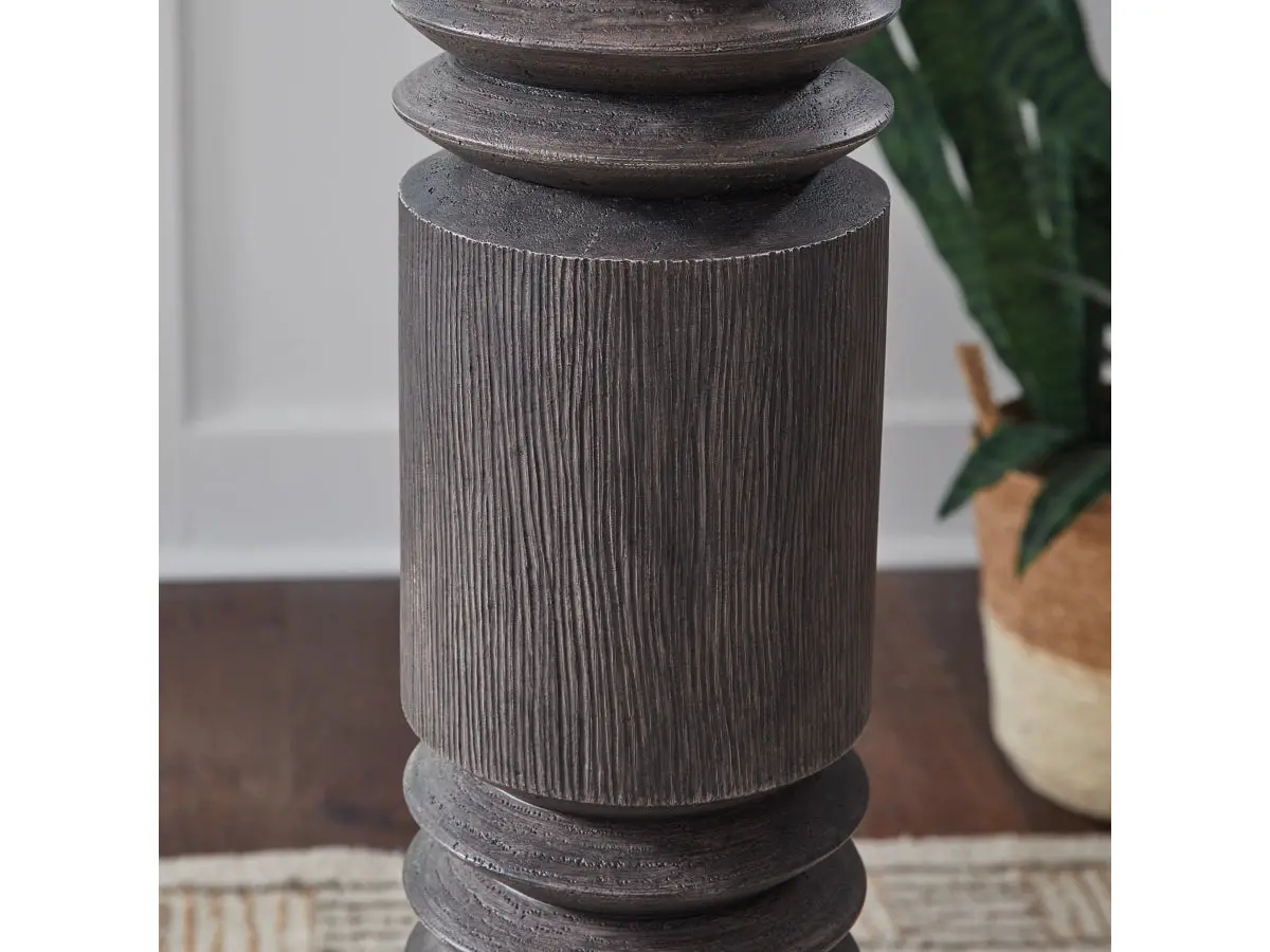 Fainwell Lamp - Image 2