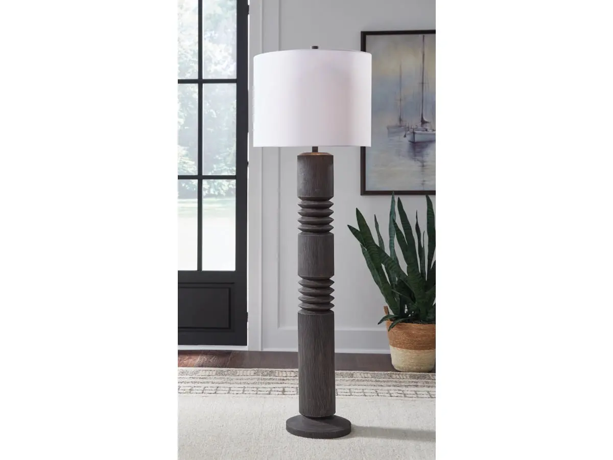 Fainwell Lamp - Image 4