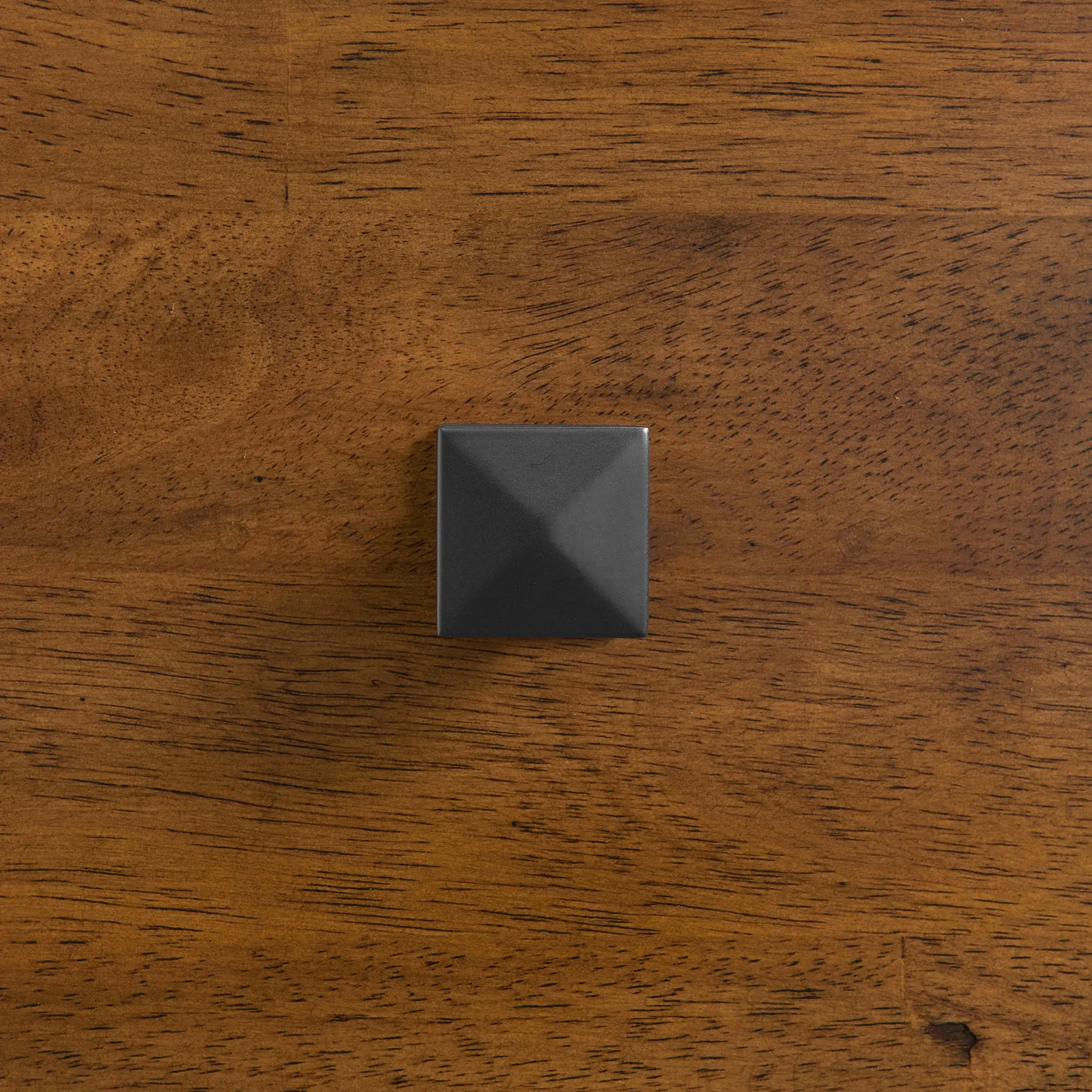 Gage Chest - Image 6