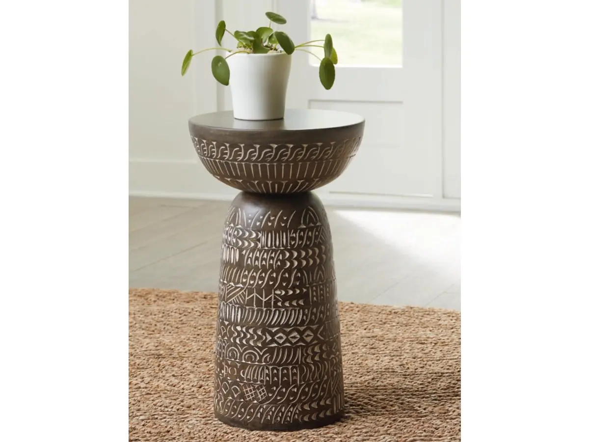 Hadcher Accent Table - Image 5