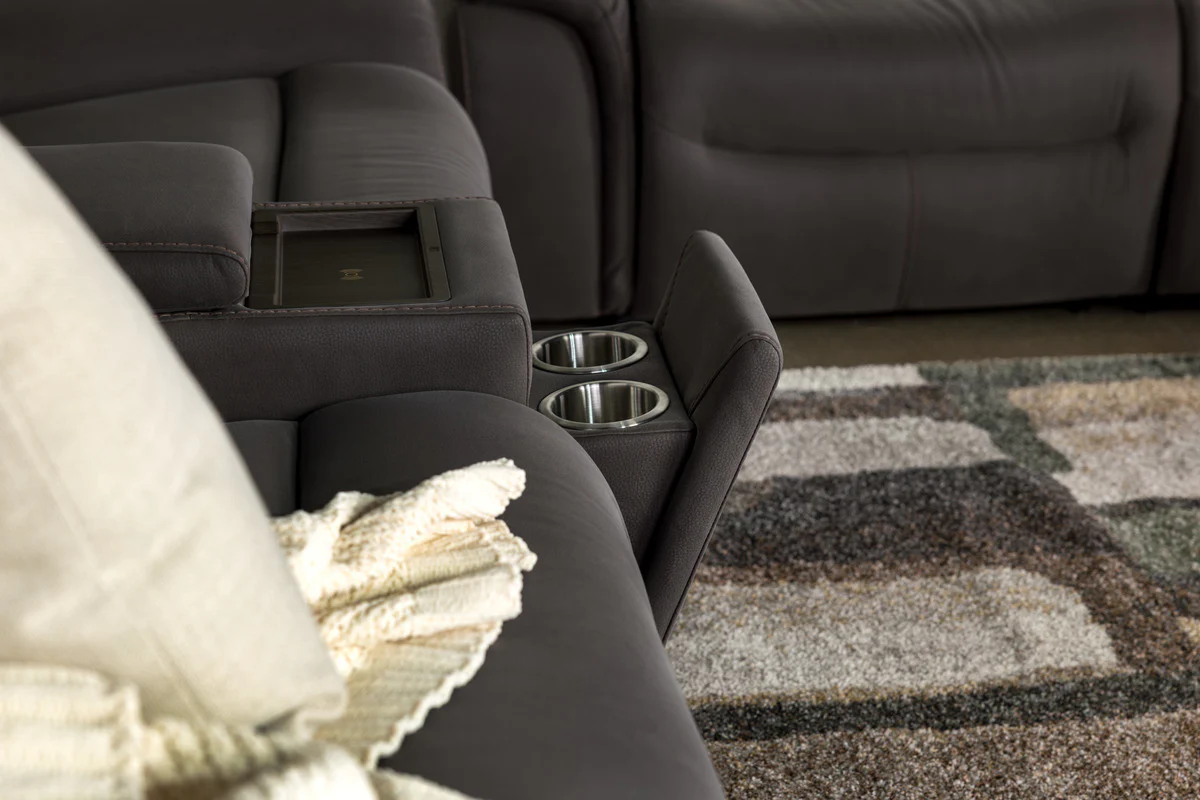 Jaxon 2 Power Console Loveseat - Image 11