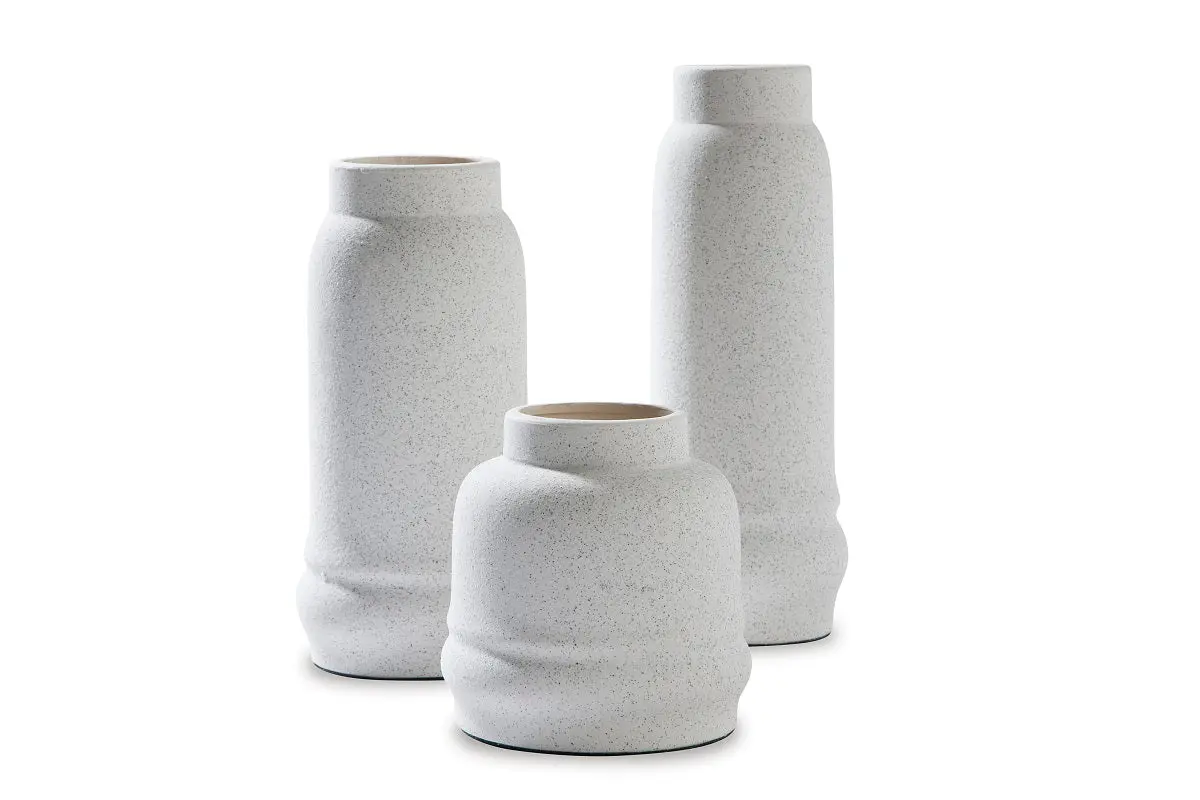 Jayden Vase