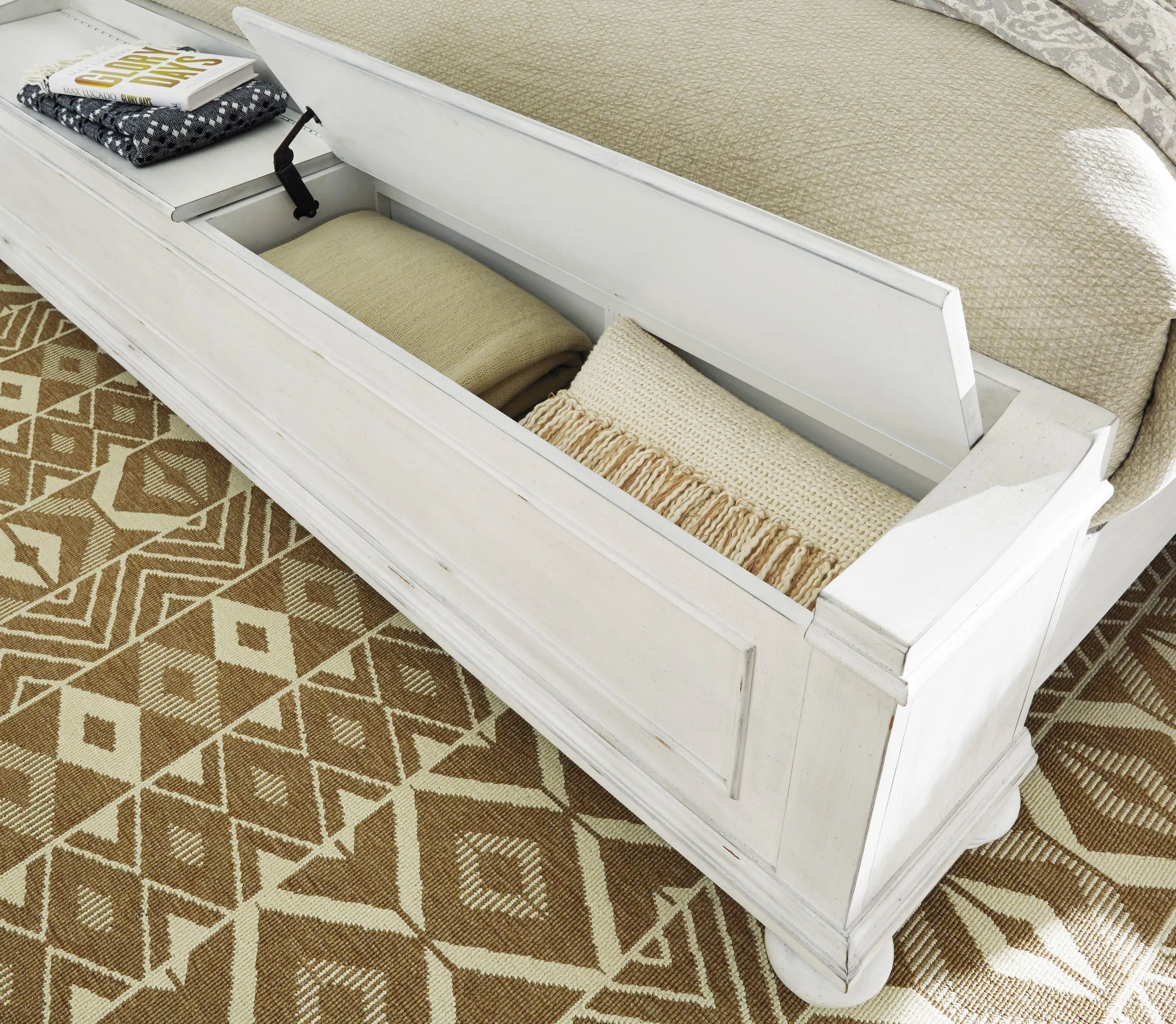Kanwyn Upholstered Panel Bed With Storage - Image 7