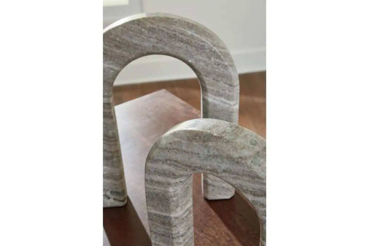 Keithton Sculpture - Image 3