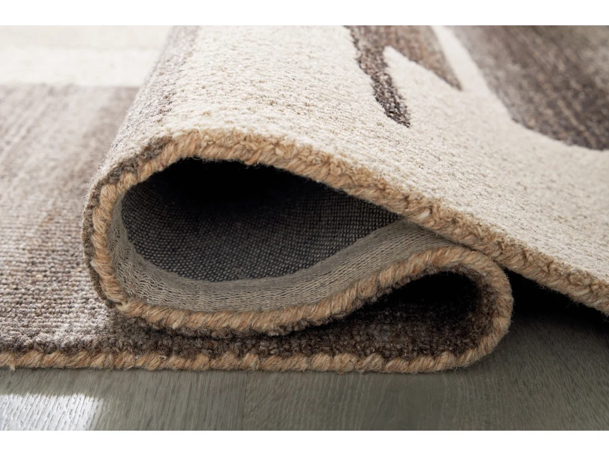 Kencher Rug - Image 8