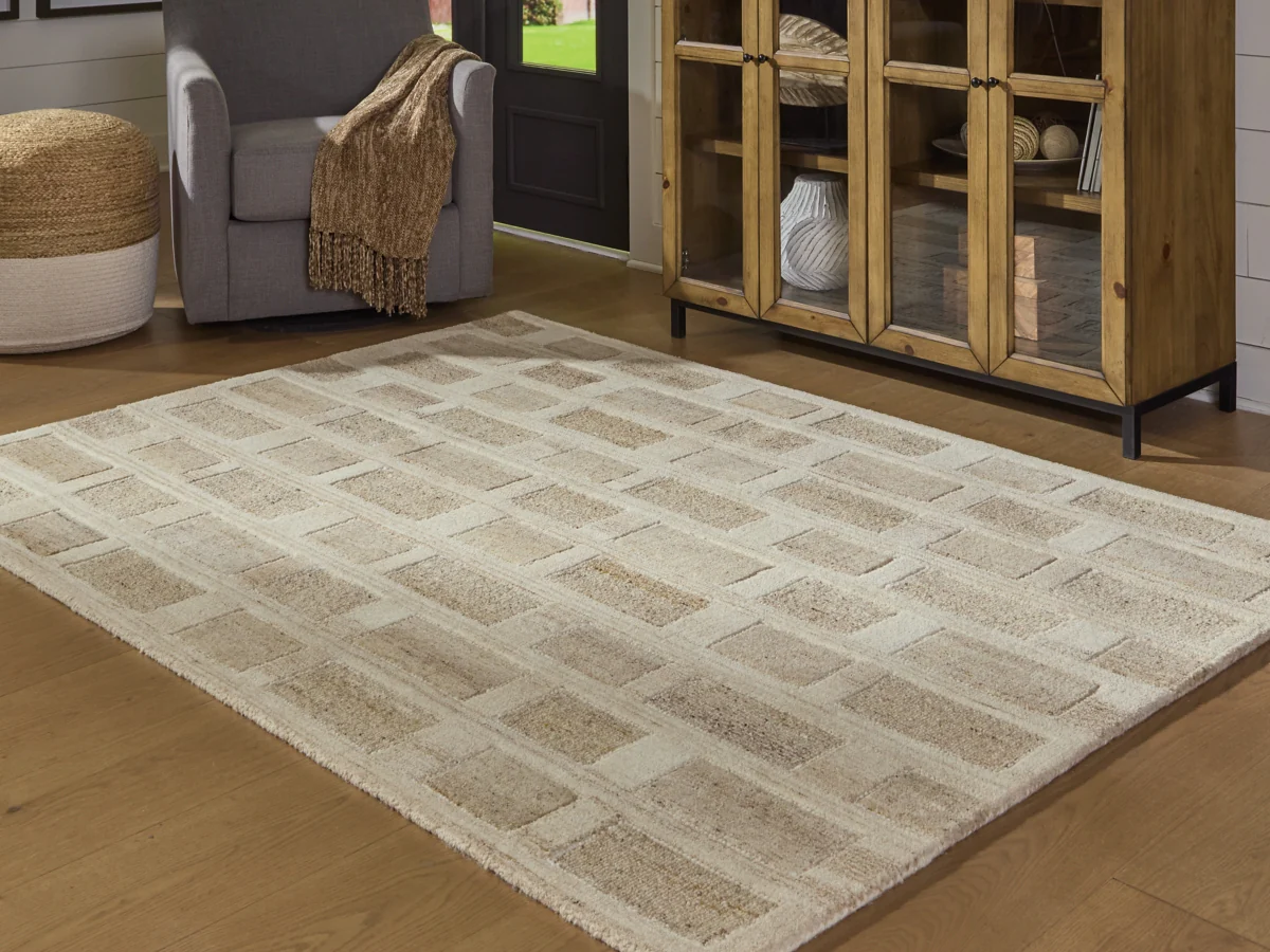 Lizgrove Rug - Image 5