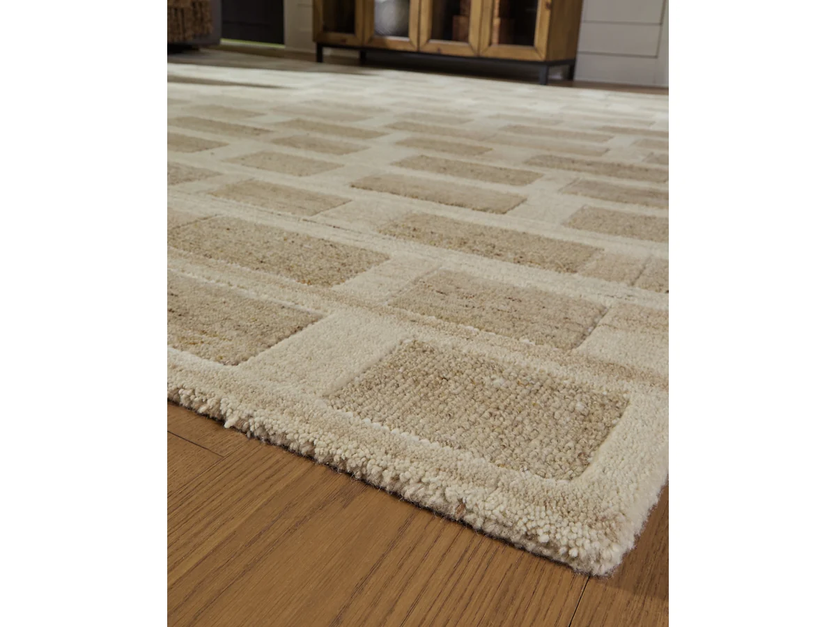 Lizgrove Rug - Image 7