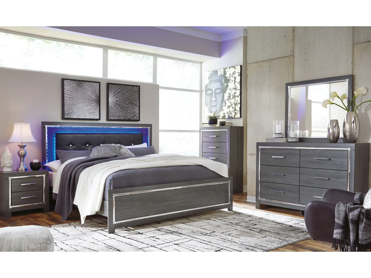 Lodanna Panel Bed - Image 16