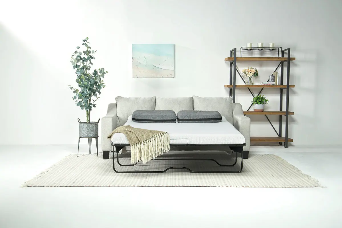 Lucy Queen Sleeper Sofa - Image 12