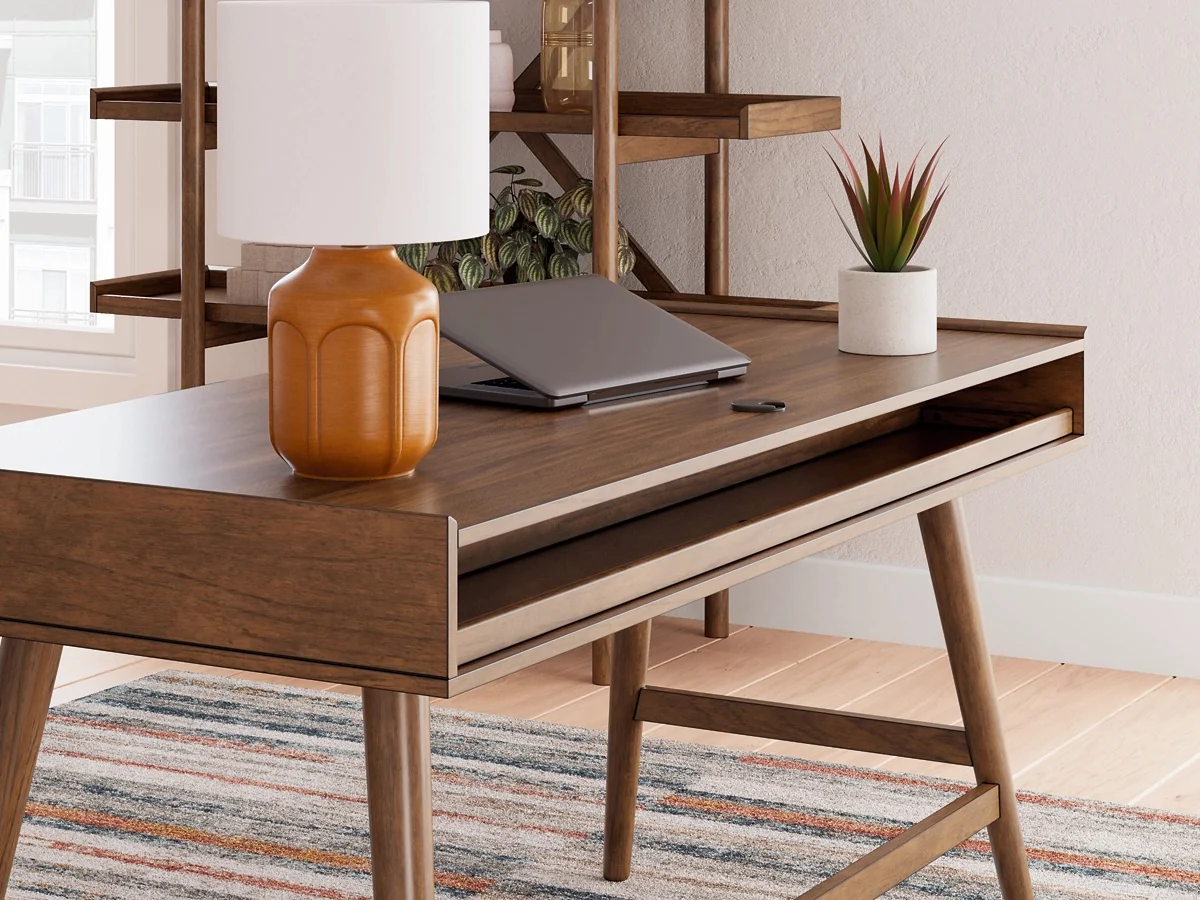 Lyncott Office Desk - Image 8