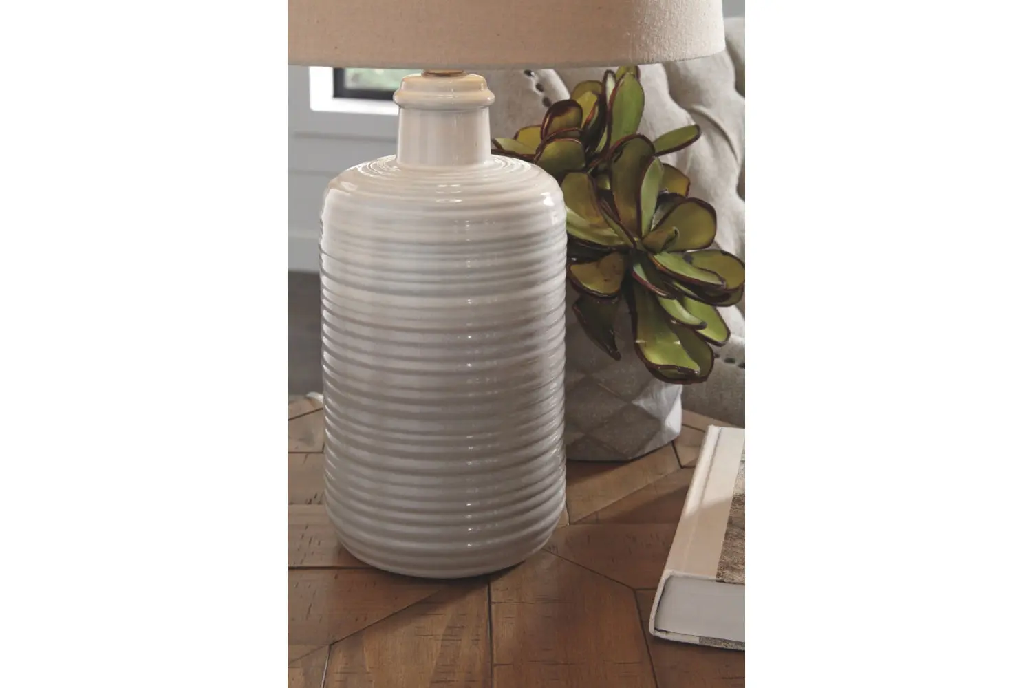 Marnina Lamp - Image 3