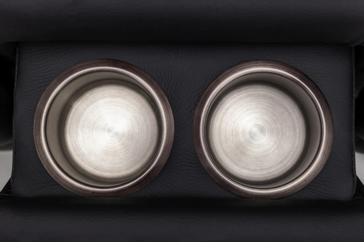 Maverick 2 Power Theater Loveseat - Image 8
