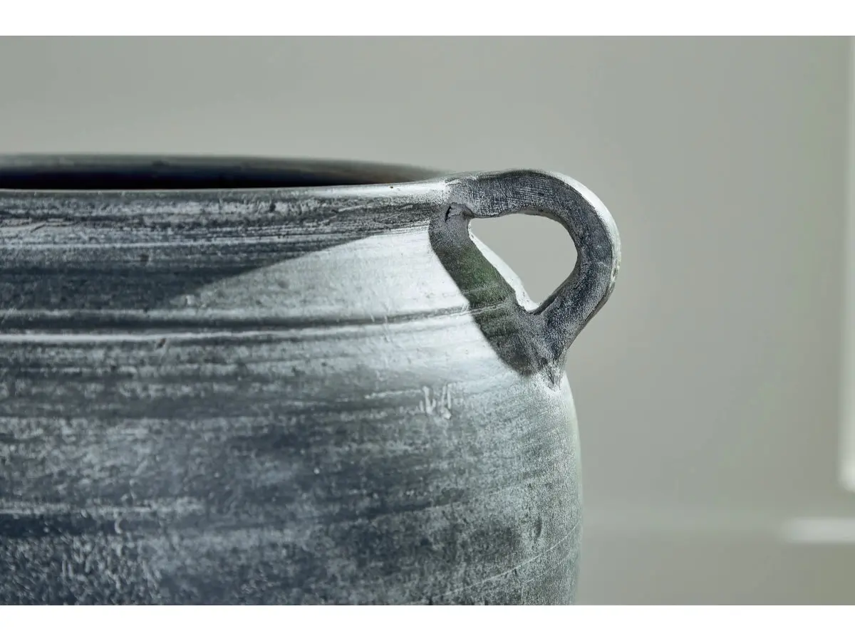 Meadie Vase - Image 11