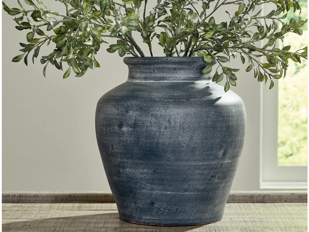Meadie Vase - Image 7