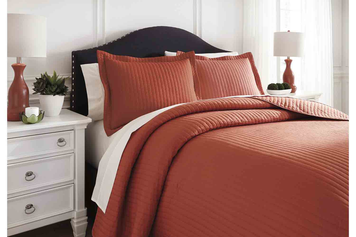 Raleda Coverlet - Image 13