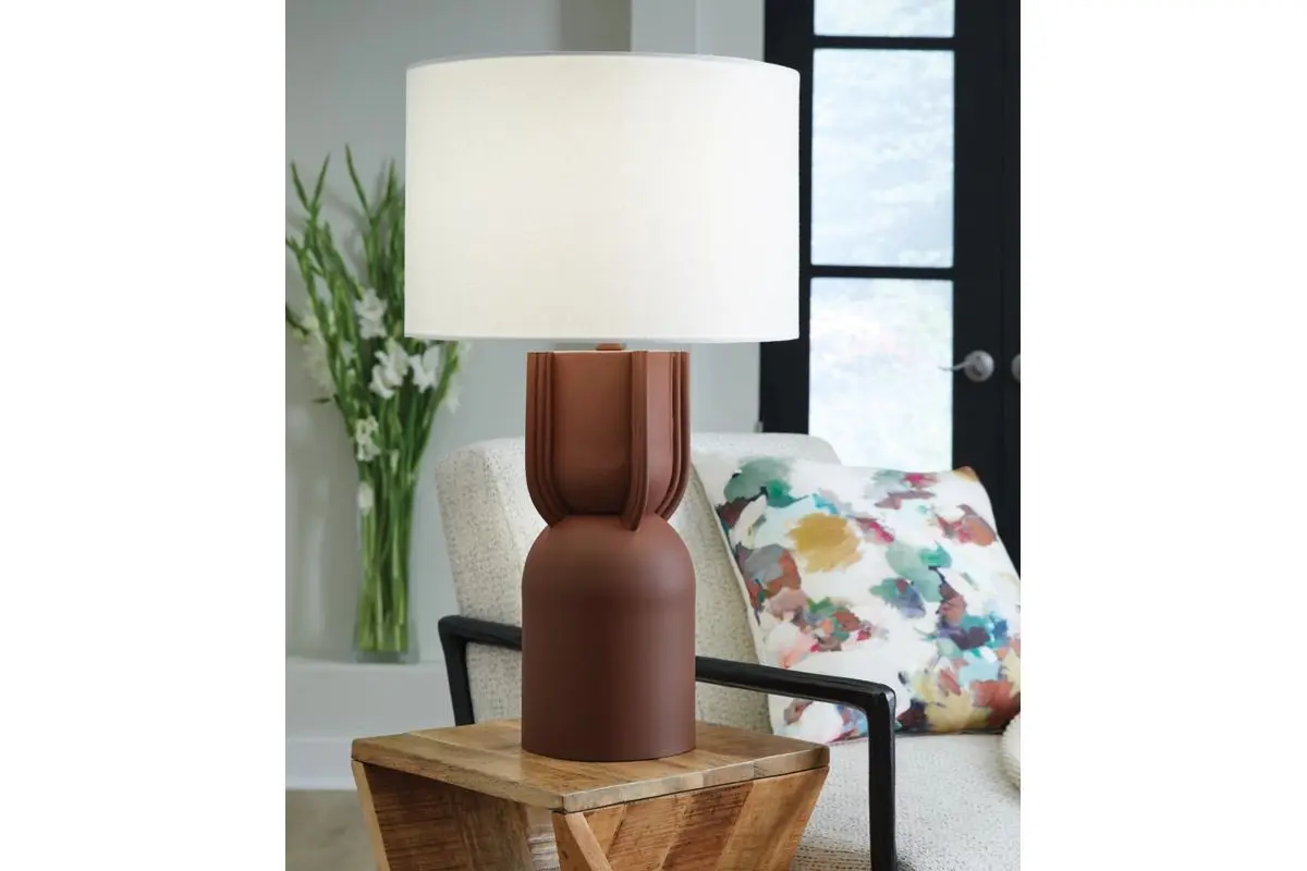 Rowandale Lamp - Image 4