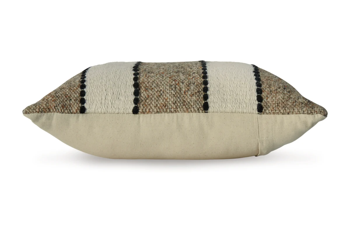 Rueford Accent Pillow - Image 2