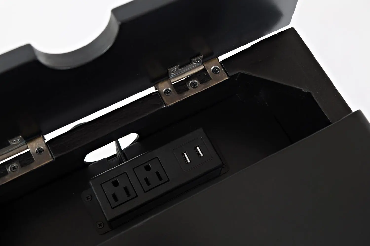 Skyy Chairside Table - Image 5