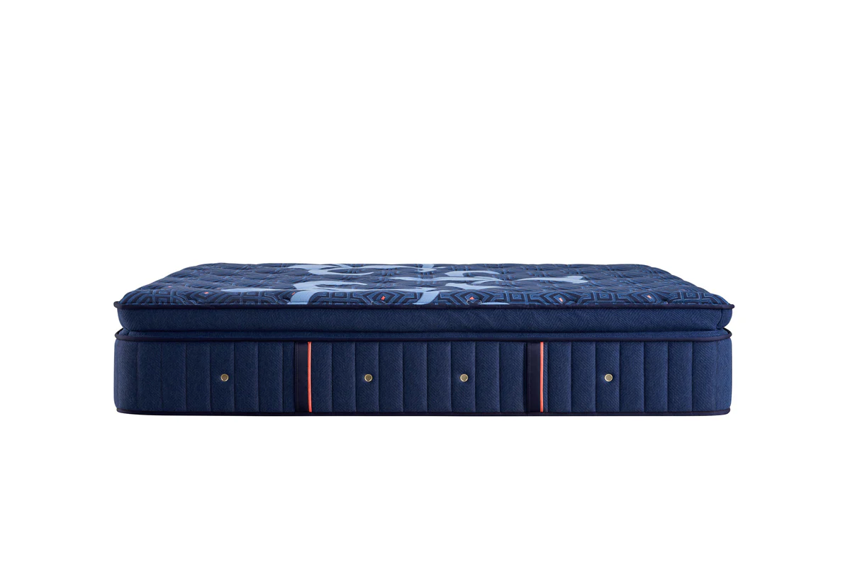 Stearns & Foster Lux Estate Pillow Top Mattress - Image 8