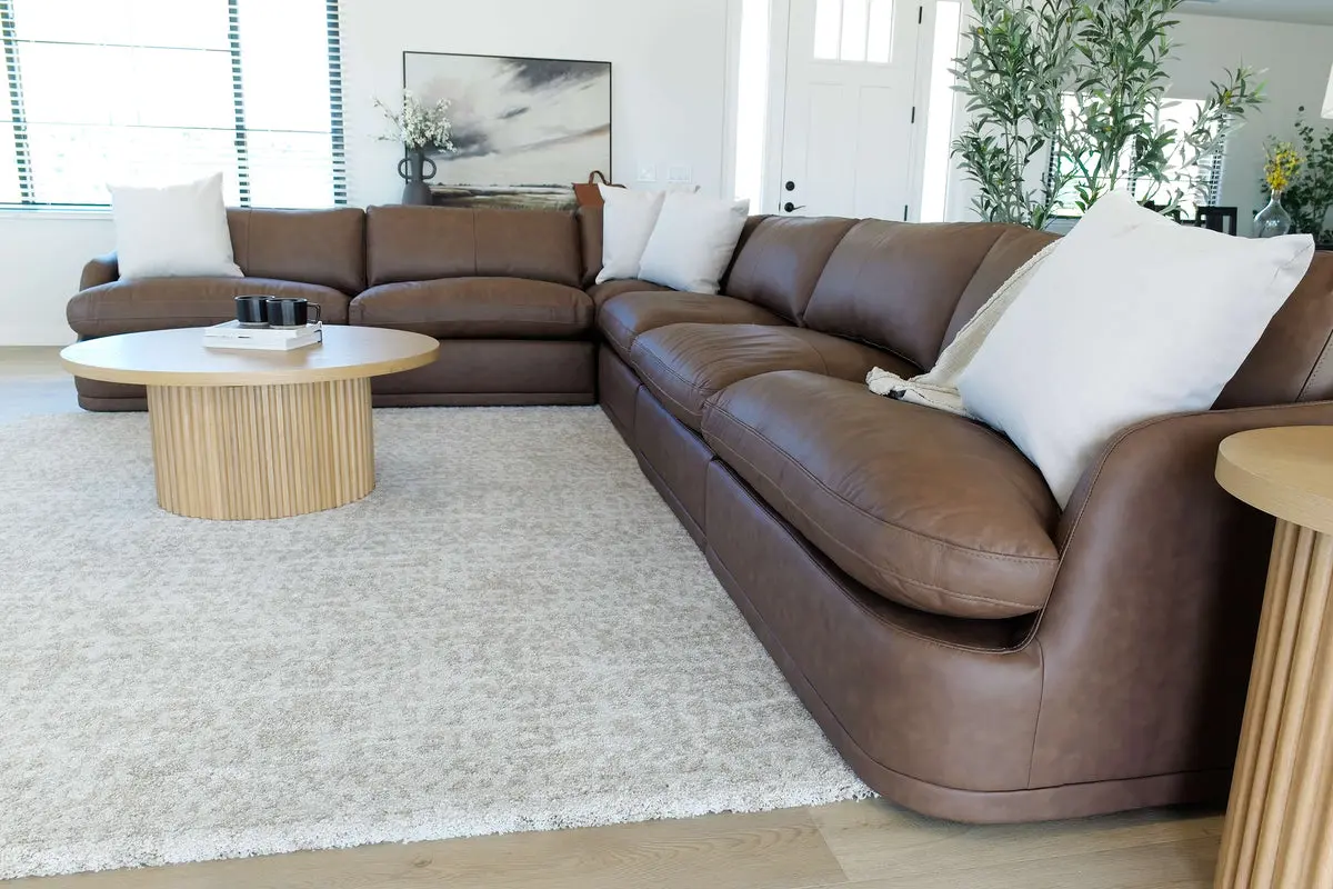 Stratus 6 Piece Sectional - Image 3