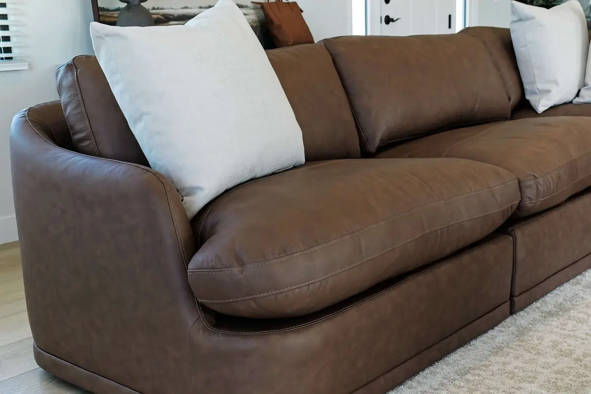 Stratus 6 Piece Sectional - Image 4