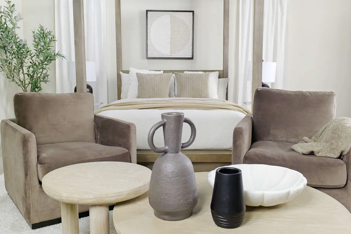 Sunset Cove Nesting Tables - Image 12