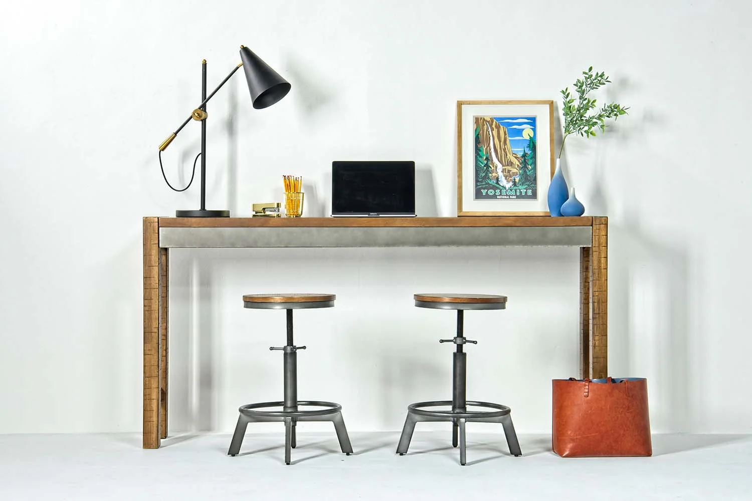 Torjin Counter Height Sofa Bar Table - Image 3