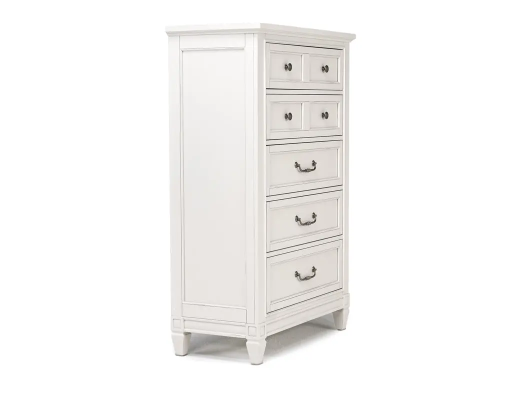 Willowbrook Chest