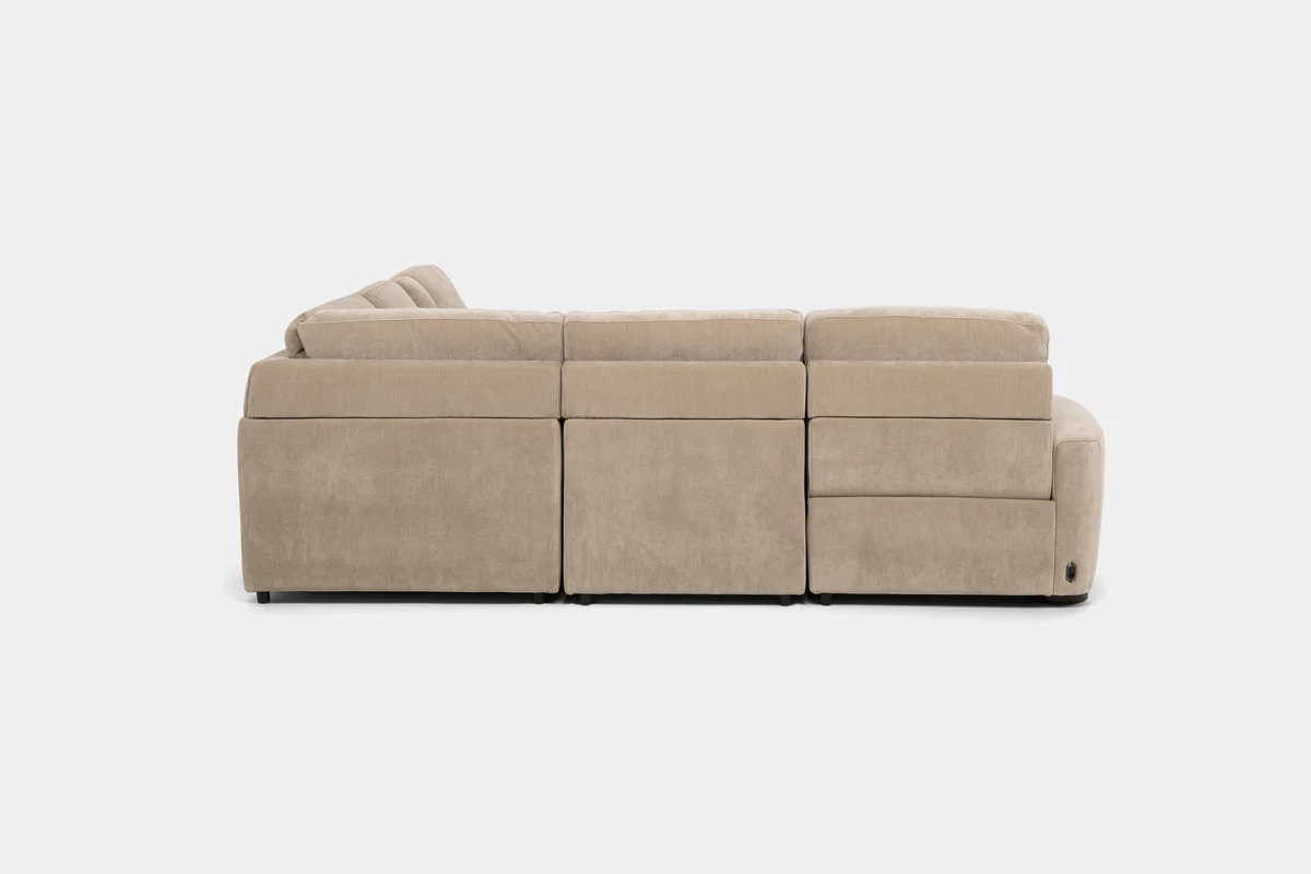 Wynn 6 Piece Sectional - Image 6