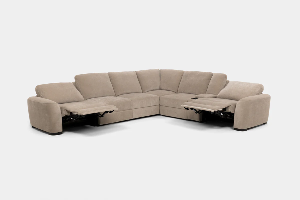Wynn 7 Piece Sectional - Image 3