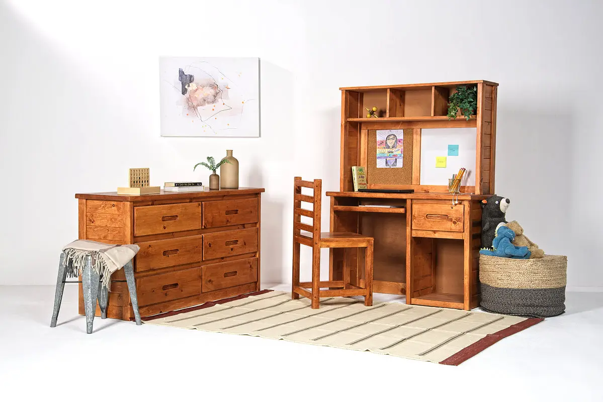 Young Pioneer Desk - Image 5